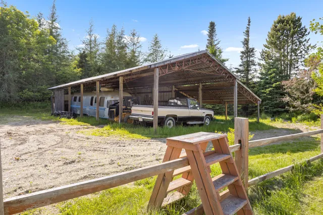 $675,000 | 61 Point Street, Columbia Falls, ME 04623