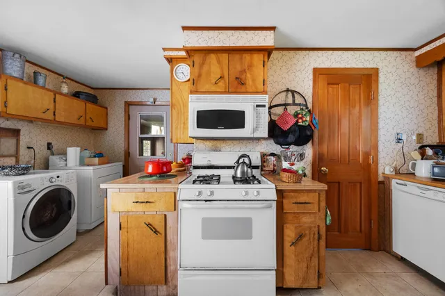 $675,000 | 61 Point Street, Columbia Falls, ME 04623