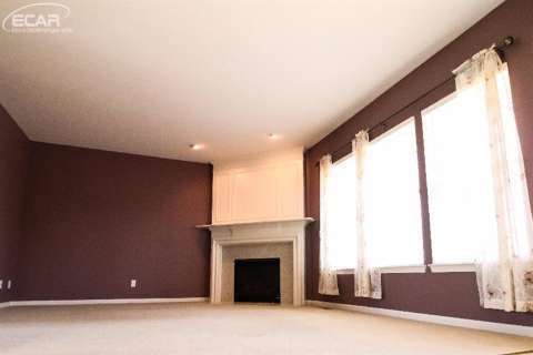 895 Deer Valley Road Holly, MI 48442 - Photo 5 of 27 20436246-4.JPG
