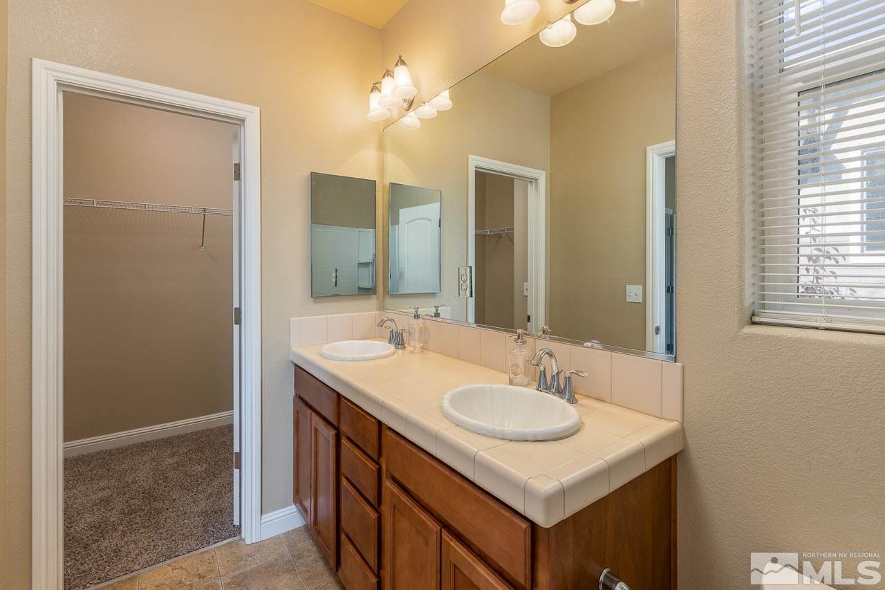 2660 Dana Kristin Lane, Unit RENO Reno, NV 89503 - Photo 7 of 11 Photo 7