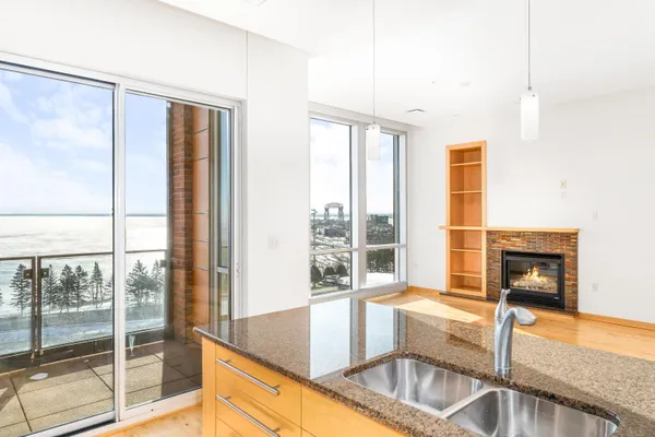 $750,000 | 311 East Superior Street, Unit 704, Duluth, MN 55802