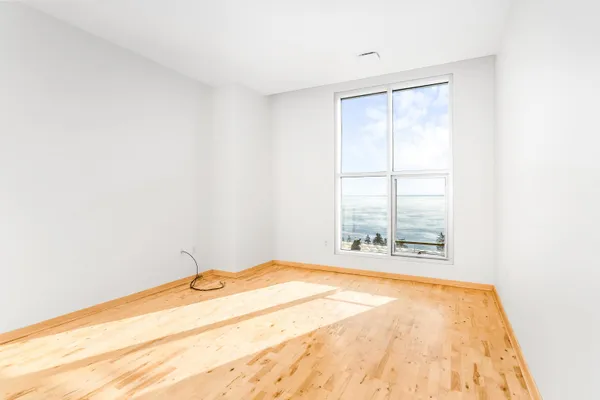 $750,000 | 311 East Superior Street, Unit 704, Duluth, MN 55802