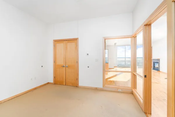 $750,000 | 311 East Superior Street, Unit 704, Duluth, MN 55802