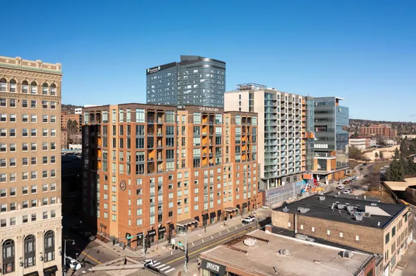 $750,000 | 311 East Superior Street, Unit 704, Duluth, MN 55802