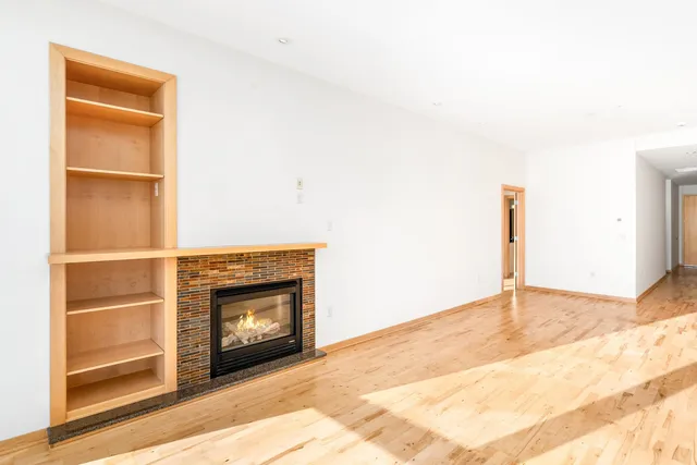 $750,000 | 311 East Superior Street, Unit 704, Duluth, MN 55802