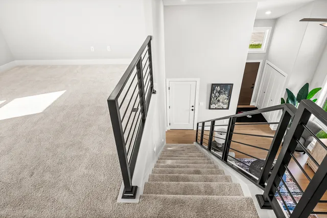 a view of a living room washer and dryer