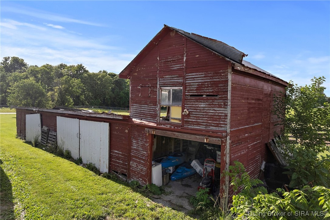 8404 Highway 421 Madison, IN 47250 - Photo 6 of 39