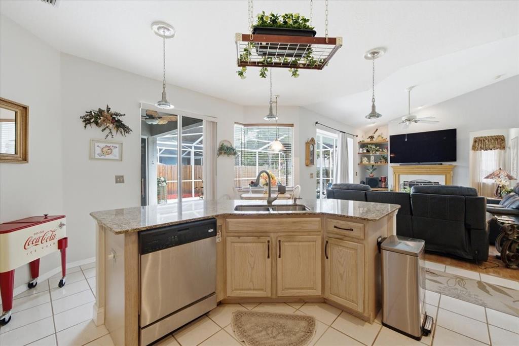 3702 Cypress Meadows Road Tampa, FL 33624 - Photo 6 of 31 Gallery Image 6