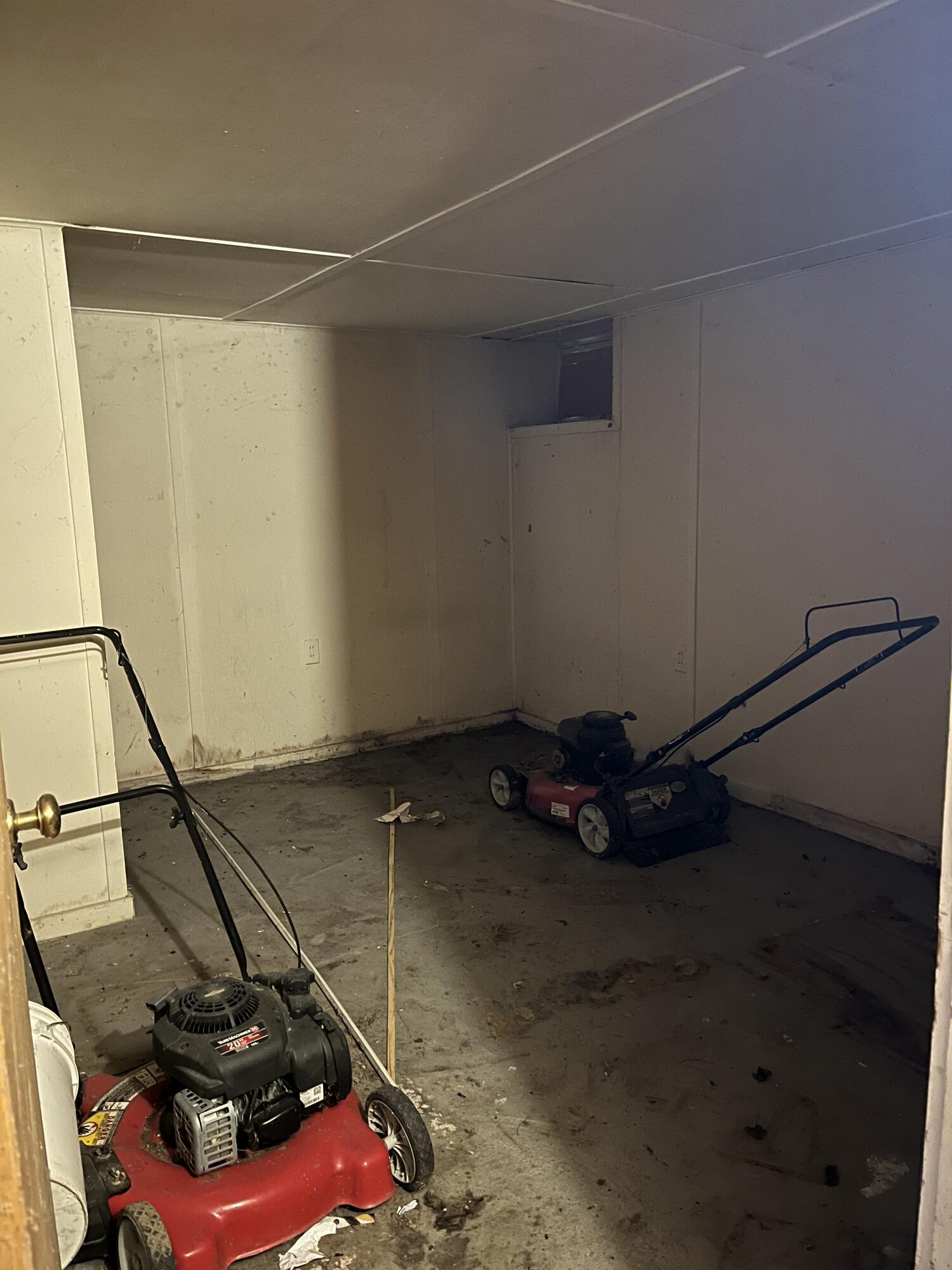 77 Edgewood Avenue Portland, ME 04103 - Photo 13 of 16 IMG_6809