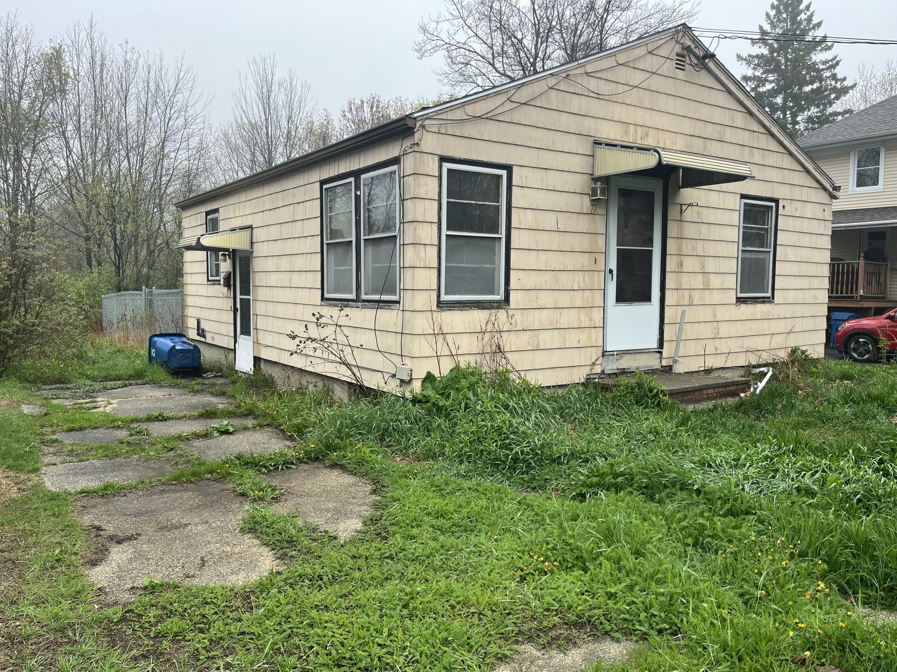 77 Edgewood Avenue Portland, ME 04103 - Photo 14 of 16 IMG_6820