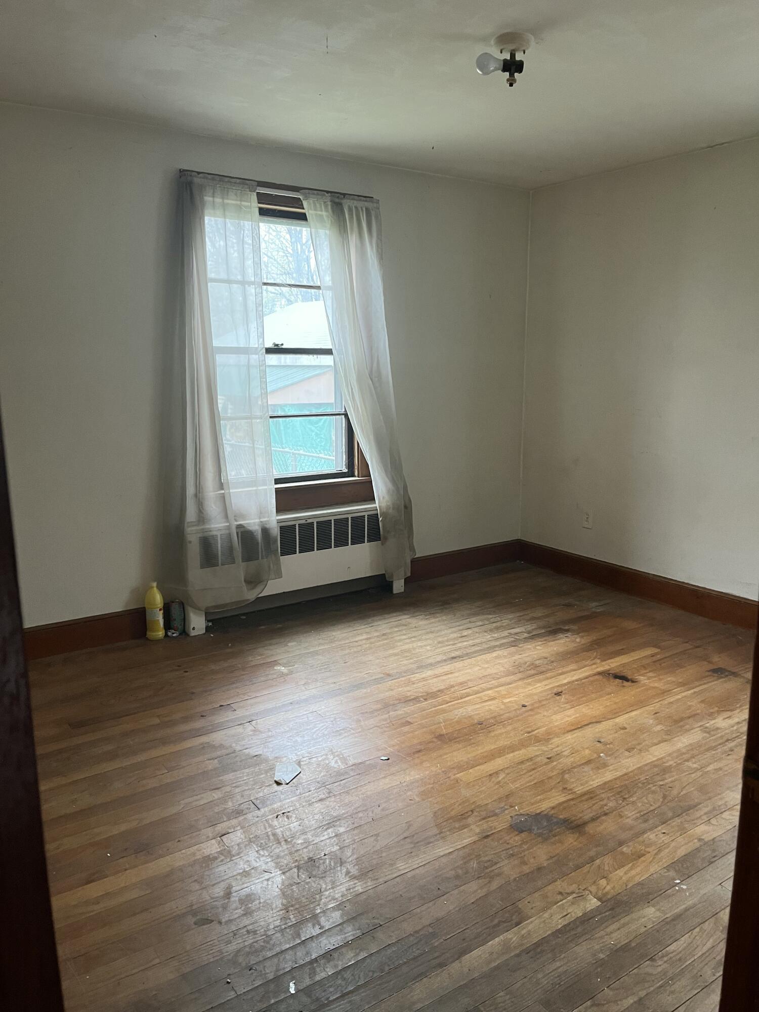 77 Edgewood Avenue Portland, ME 04103 - Photo 7 of 16 IMG_6814