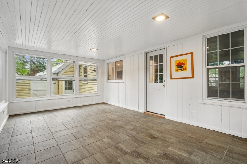 688 Greenbrook Road North Plainfield, NJ 07063 - Photo 30 of 37