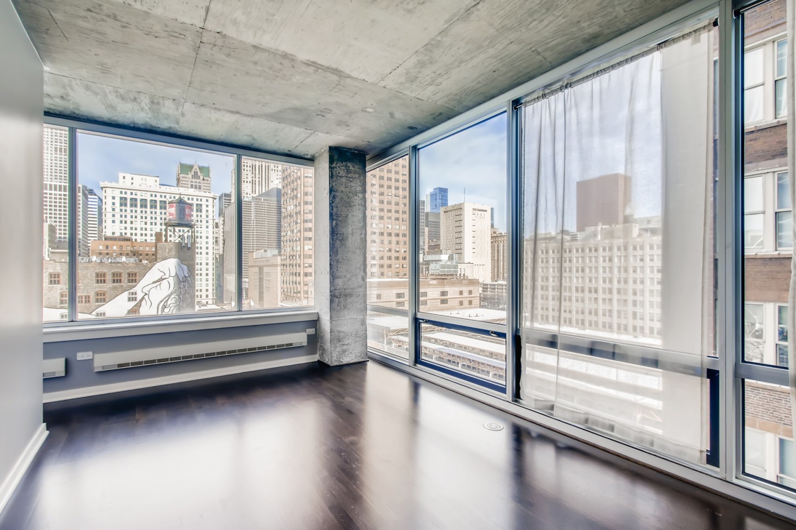 611 South Wells Street, Unit 1003 Chicago, IL 60607 - Photo 11 of 35