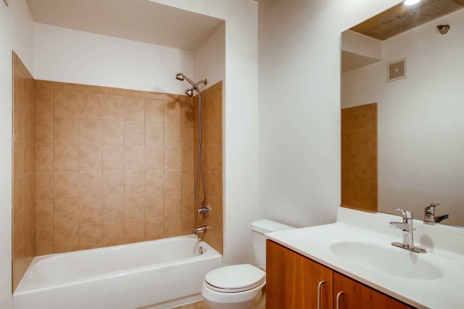 611 South Wells Street, Unit 1003 Chicago, IL 60607 - Photo 23 of 35