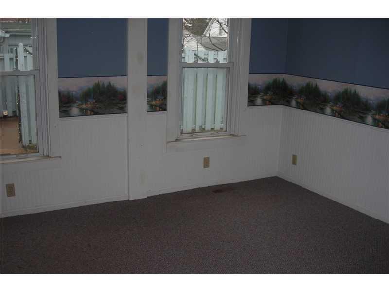 217 West Street Pendleton, IN 46064 - Photo 5 of 11 Gallery Image 5