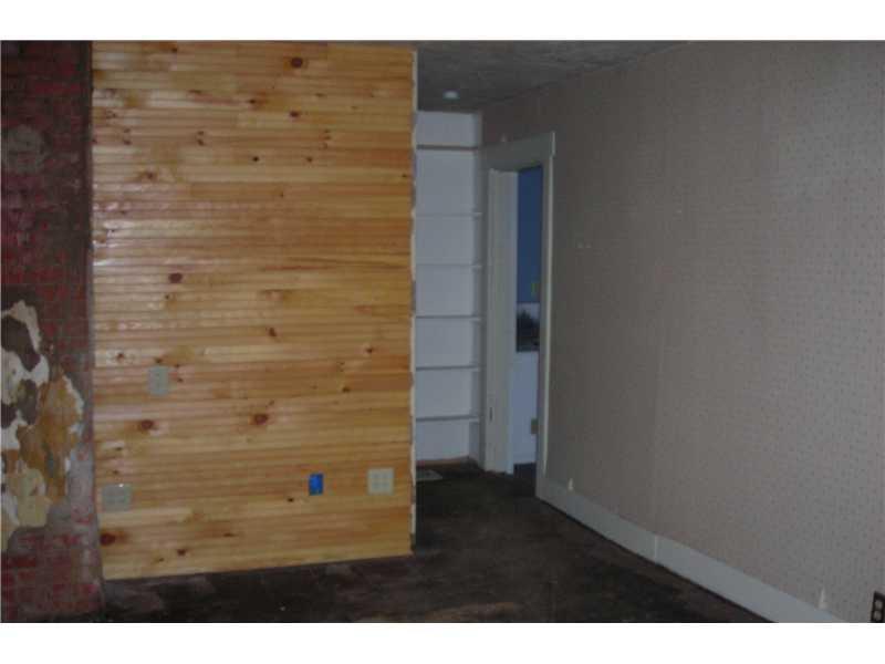 217 West Street Pendleton, IN 46064 - Photo 7 of 11 Gallery Image 7