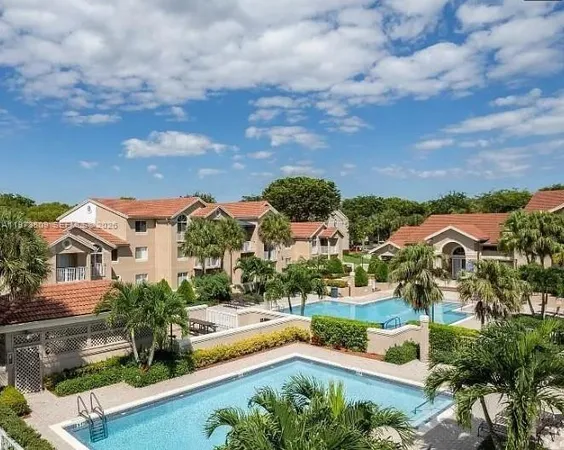 $290,000 | 10630 Southwest 157th Court, Unit 202, Miami, FL 33196