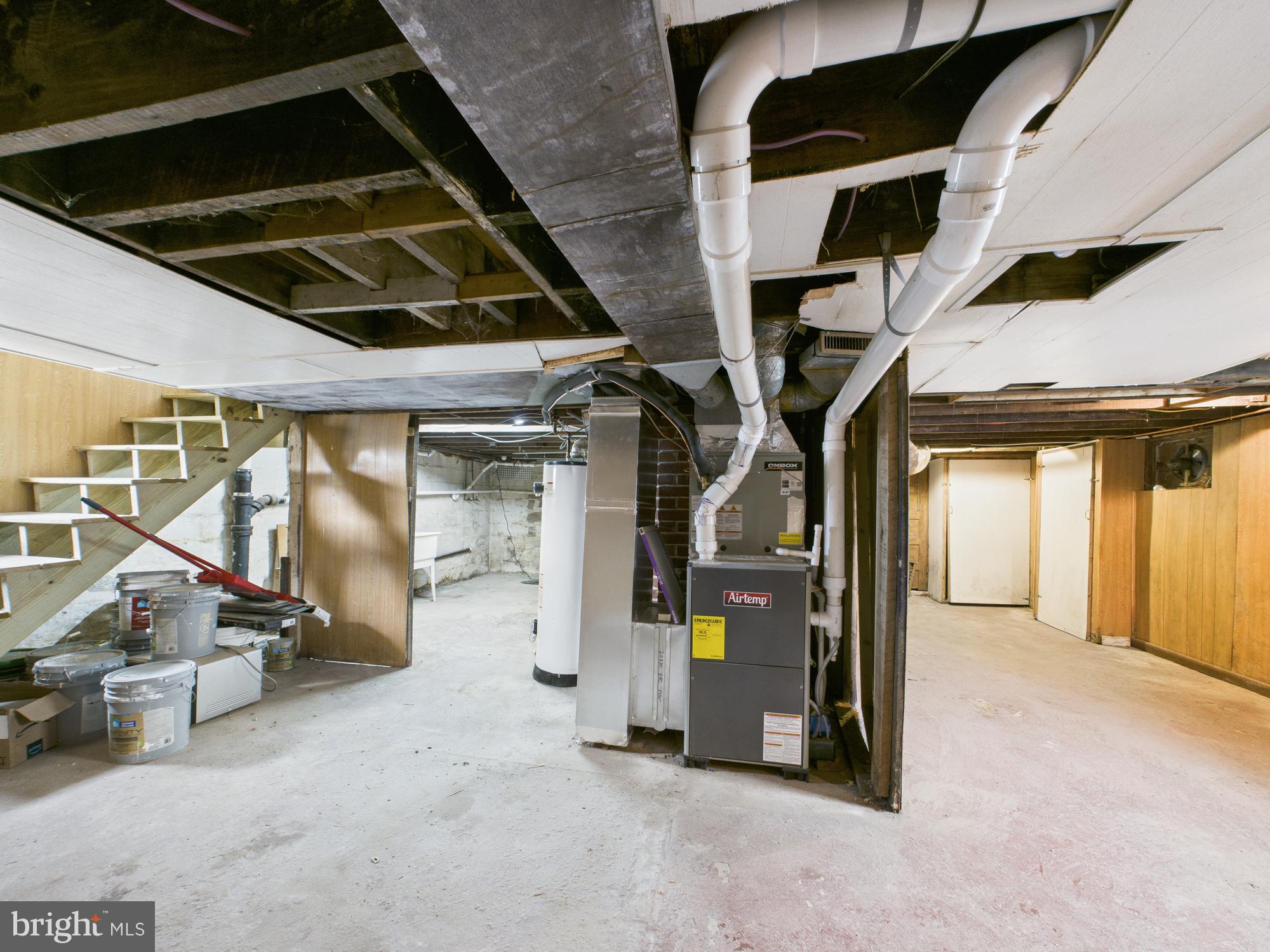 820 East Oldtown Road Cumberland, MD 21502 - Photo 28 of 40 a view of a room with gym equipment