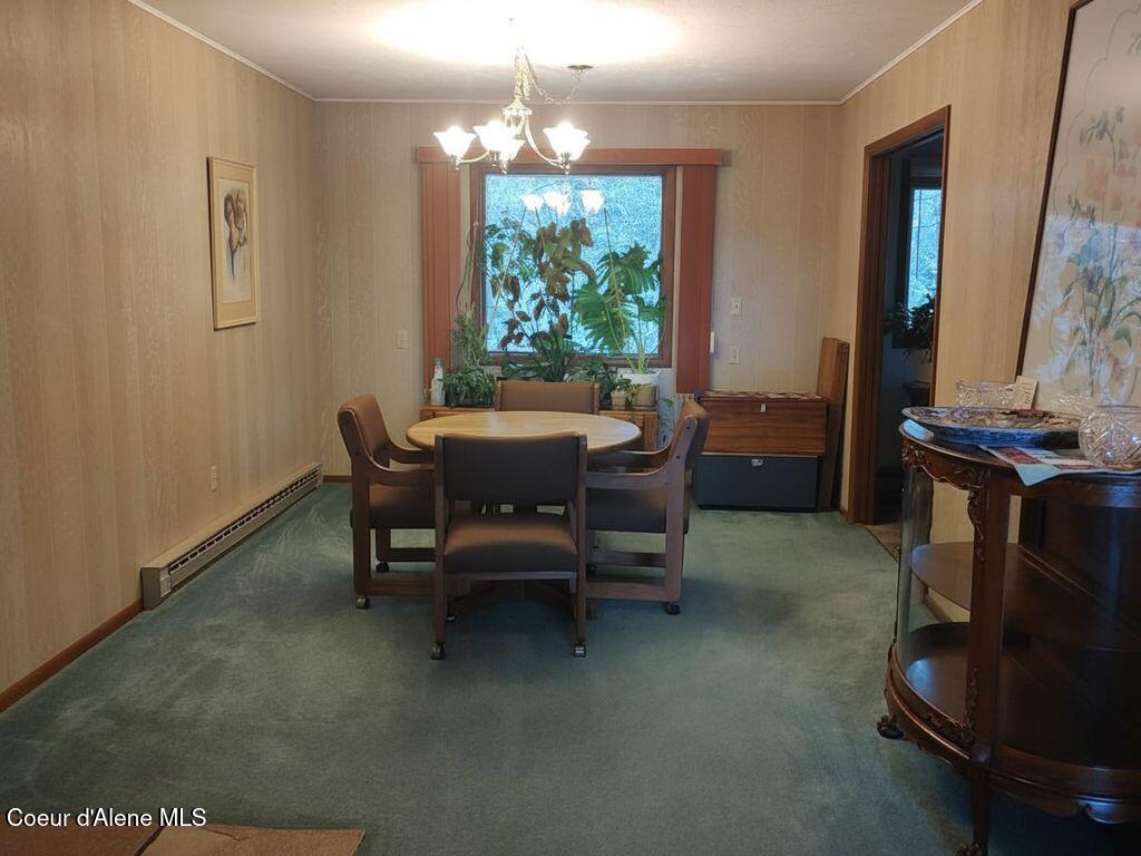 476 Clinton Avenue Coolin, ID 83821 - Photo 14 of 35 Dining Room