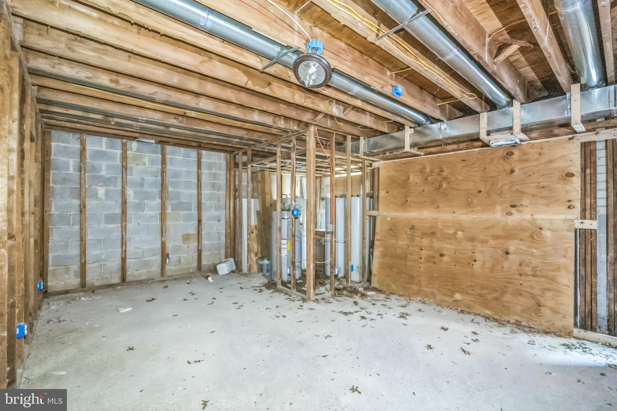 8030 Ditman Street, Unit 88P Philadelphia, PA 19136 - Photo 27 of 30 a view of a bathroom