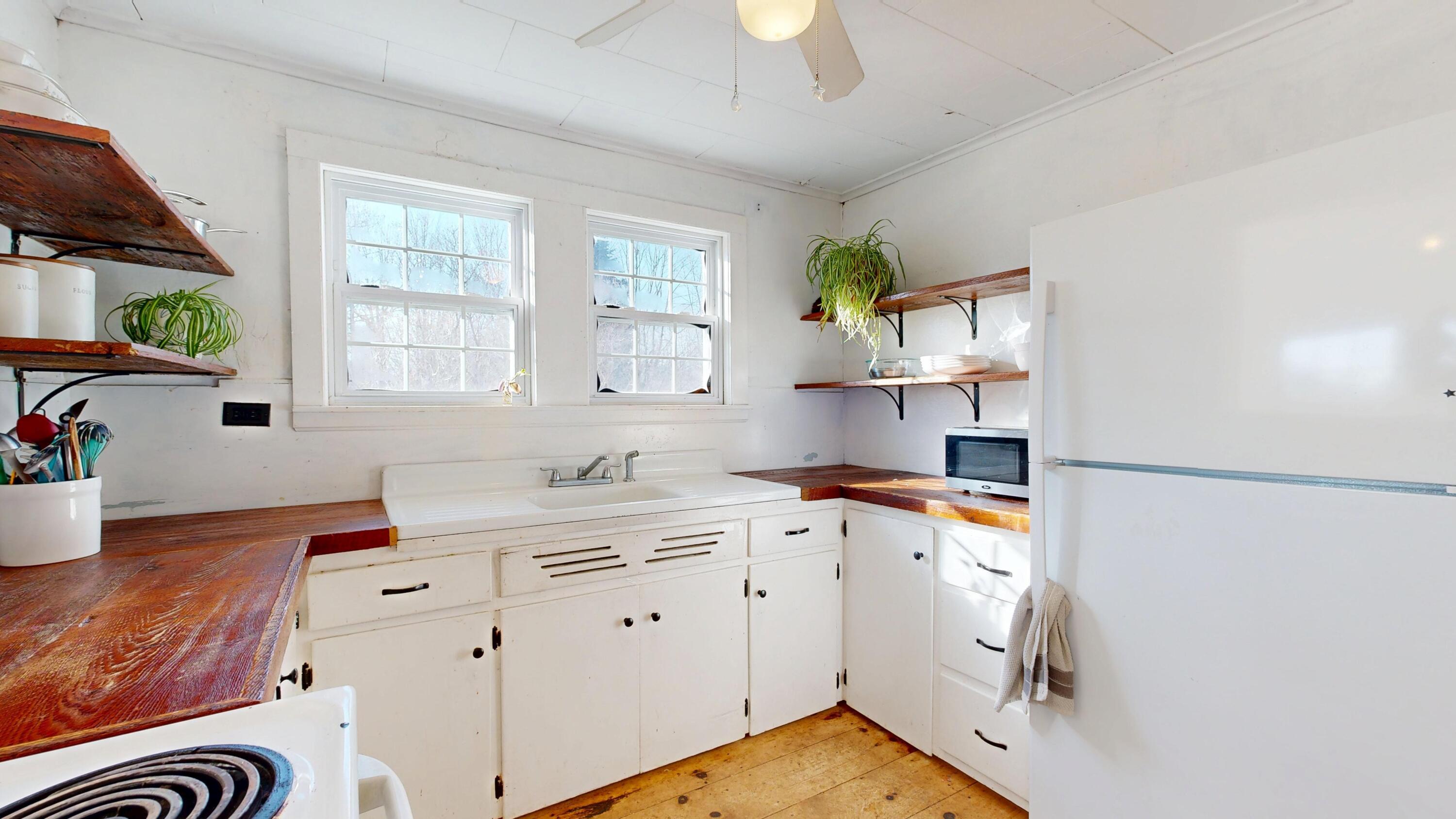 169 Old Lewiston Road North Monmouth, ME 04265 - Photo 18 of 48 kitchen