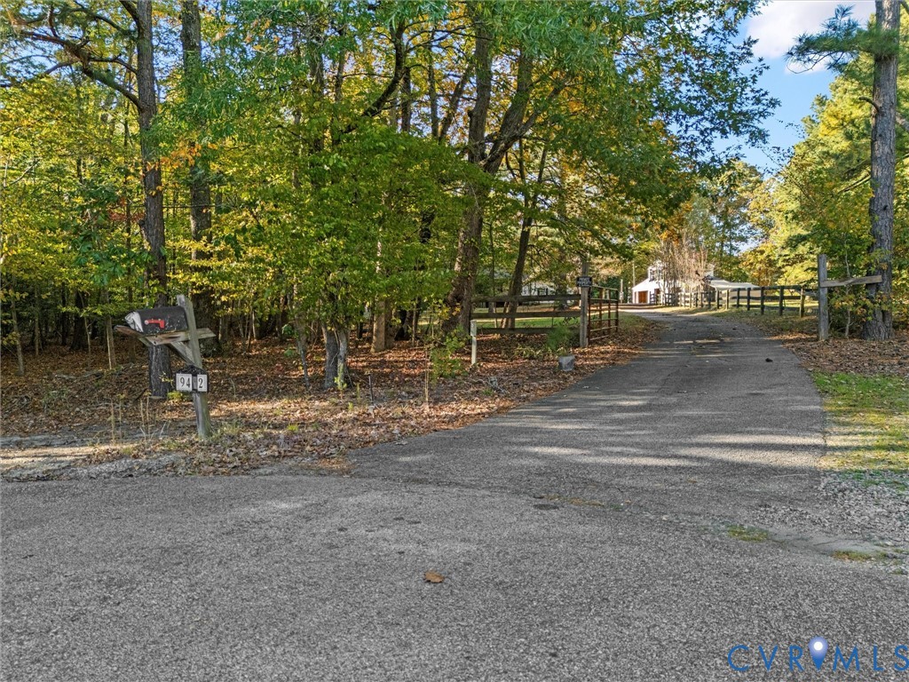 9402 Dry Creek Road Chesterfield, VA 23832 - Photo 2 of 46
