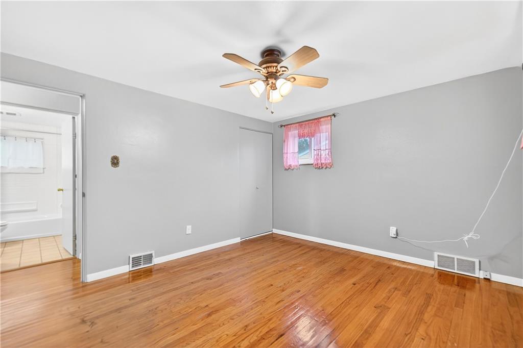 436 Spring Valley Road West Mifflin, PA 15122 - Photo 20 of 45