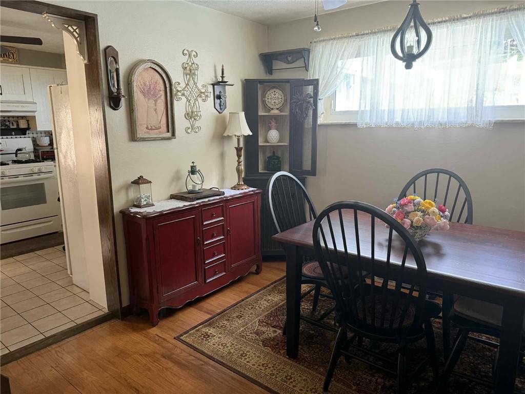 436 Spring Valley Road West Mifflin, PA 15122 - Photo 10 of 45