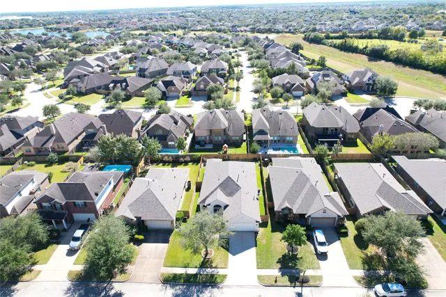 $390,000 | 2875 Milano Lane, League City, TX 77573