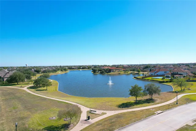 $390,000 | 2875 Milano Lane, League City, TX 77573