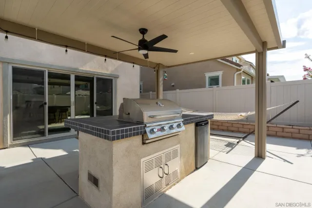 $729,000 | 32005 Radiant Drive, Temecula, CA 92591