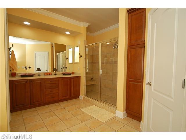 4715 Harvey Road Jamestown, NC 27282 - Photo 7 of 16 Master Bath/Spa.