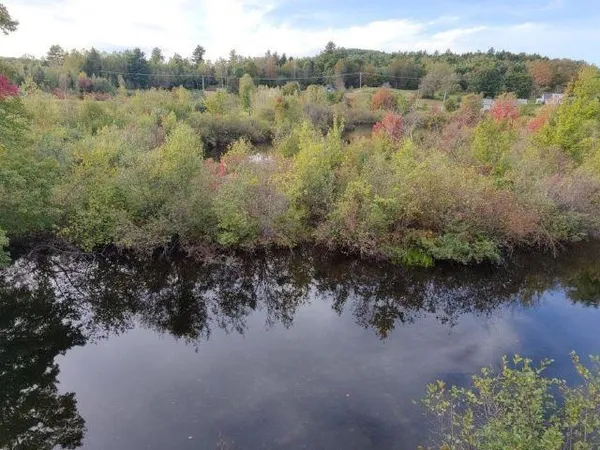 $1,750 | 162 Lower Main Street, Sunapee, NH 03782
