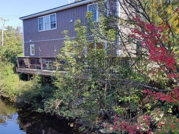 $1,750 | 162 Lower Main Street, Sunapee, NH 03782