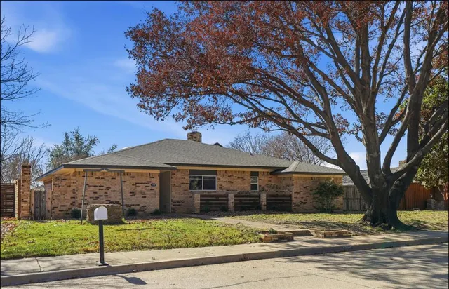 $3,200 | 1922 Kensington Drive, Carrollton, TX 75007