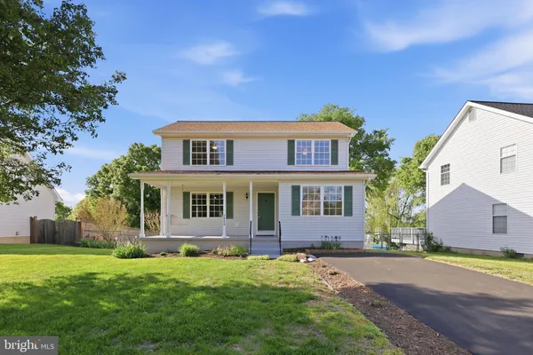 $424,900 | 7020 Helm Drive, Remington, VA 22734