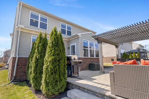 $635,000 | 57662 Village Drive, New Hudson, MI 48165