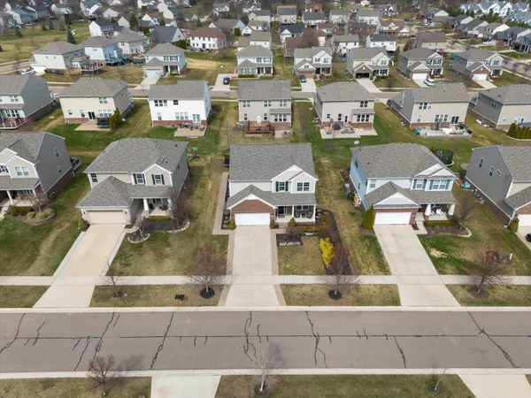 $635,000 | 57662 Village Drive, New Hudson, MI 48165