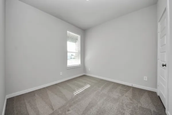 $2,000 | 16981 Juniper Blossom Bend, Conroe, TX 77302