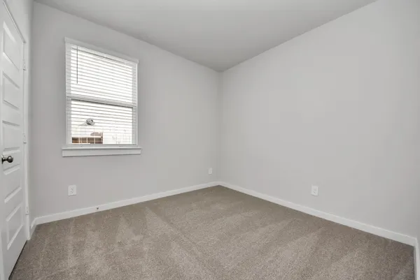 $2,000 | 16981 Juniper Blossom Bend, Conroe, TX 77302