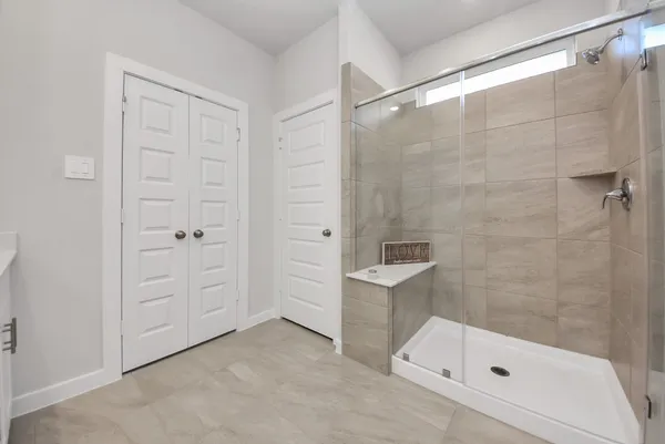 $2,000 | 16981 Juniper Blossom Bend, Conroe, TX 77302