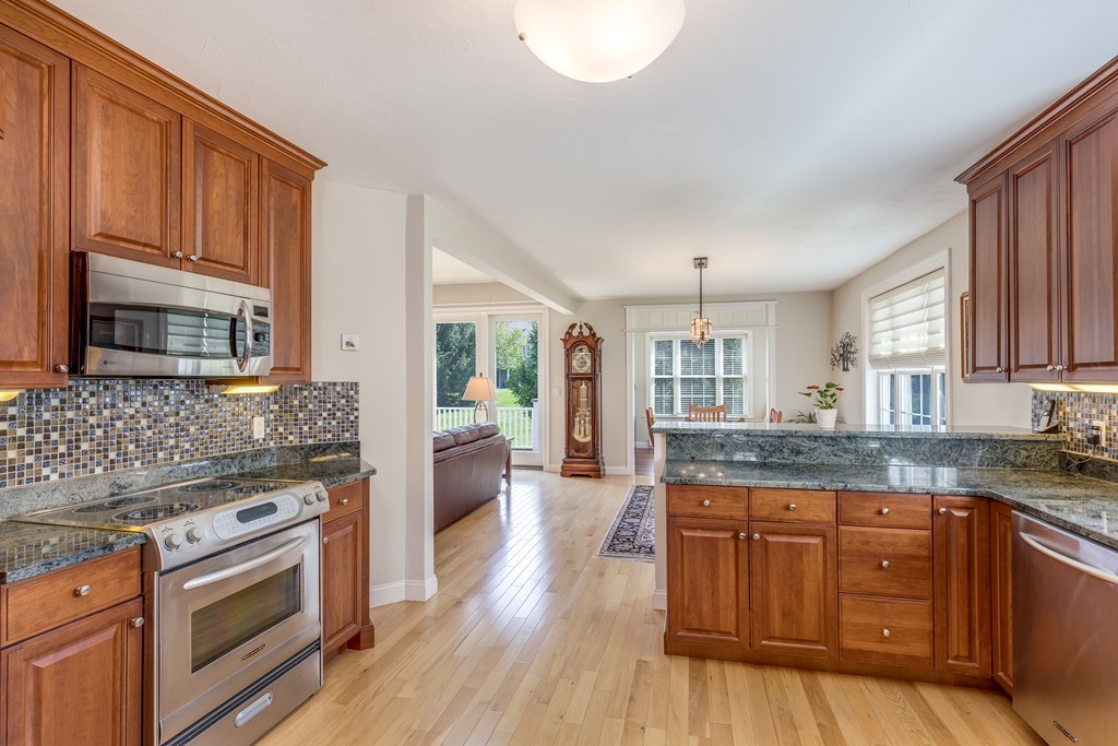 65 Caldwell Farm Road, Unit 65 Newbury, MA 01922 - Photo 23 of 42