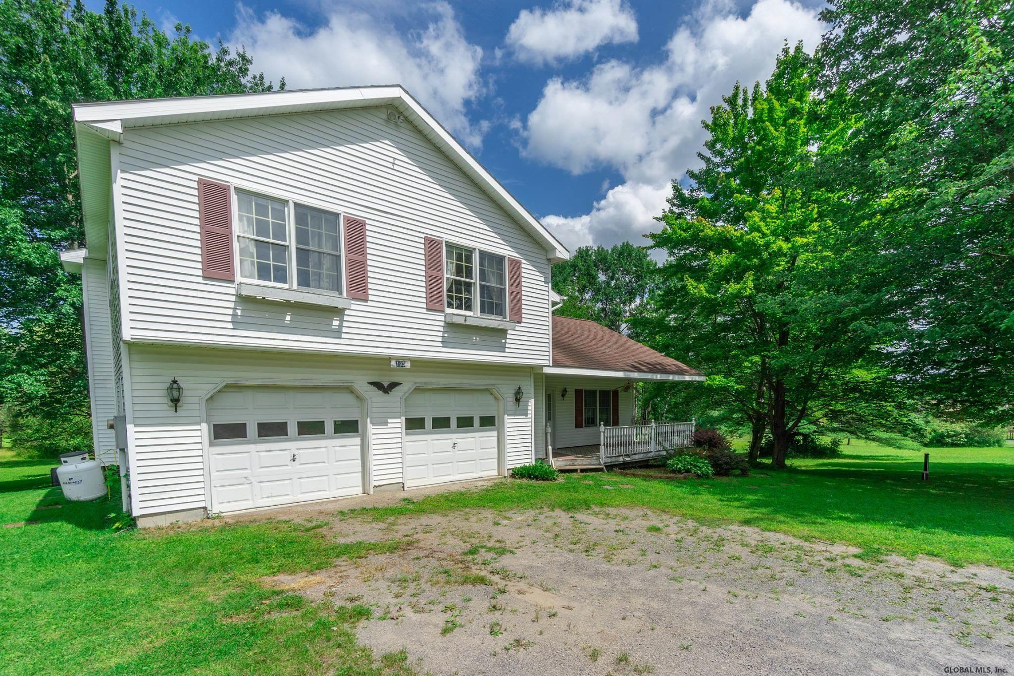 193 Voorhees Road Perth, NY 12010 - Photo 3 of 35 Photo 3