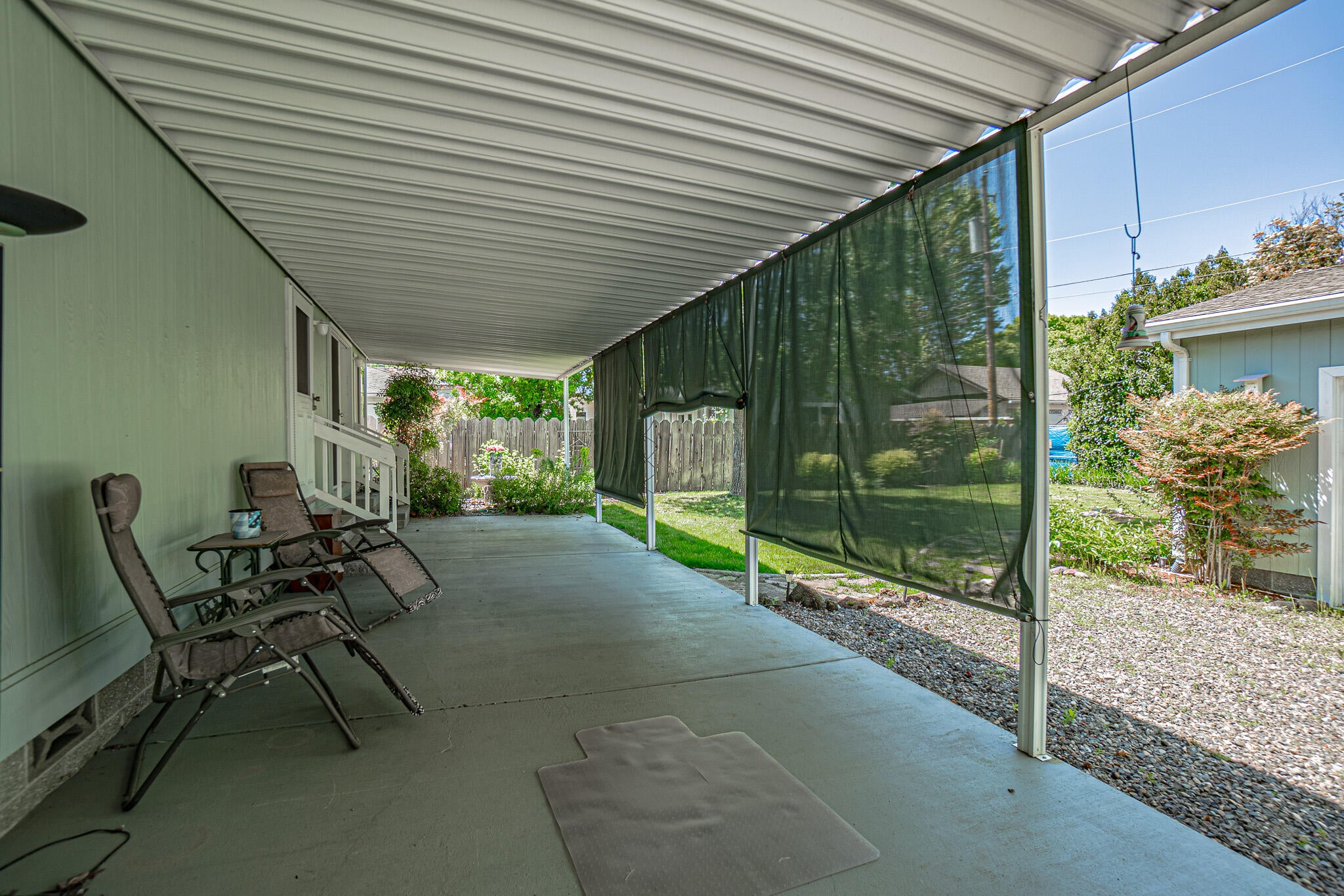 445 Lani Way Talent, OR 97540 - Photo 21 of 27 DSC05256-HDR