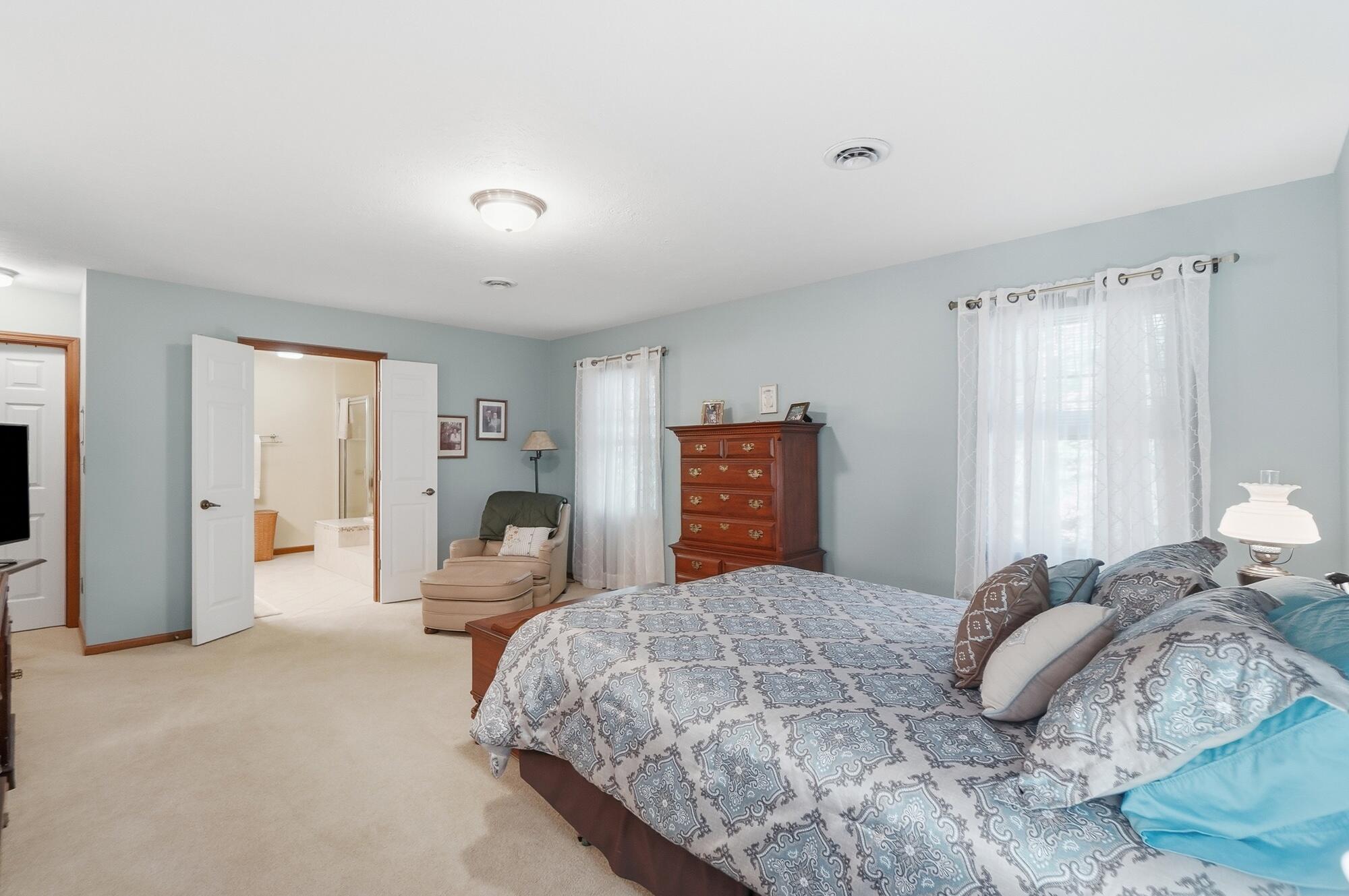 2340 Rockingham Drive Troy, OH 45373 - Photo 40 of 81 0199