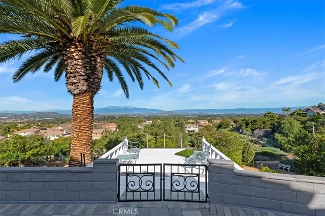 $1,075,000 | 1793 Praed Street, Riverside, CA 92503