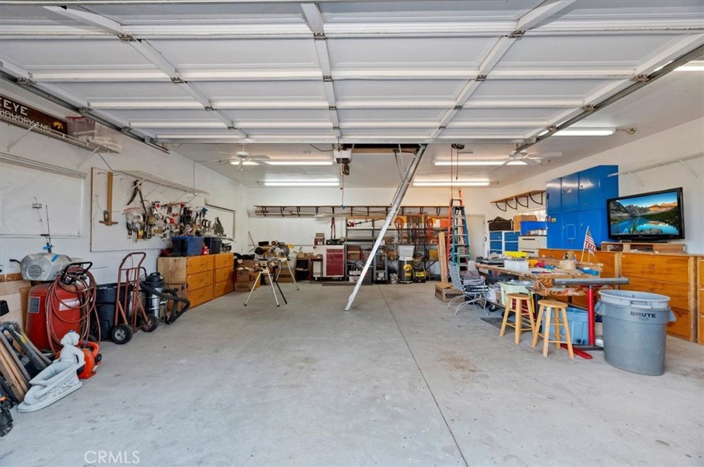 1793 Praed Street Riverside, CA 92503 - Photo 66 of 75 a view of a room with gym equipment