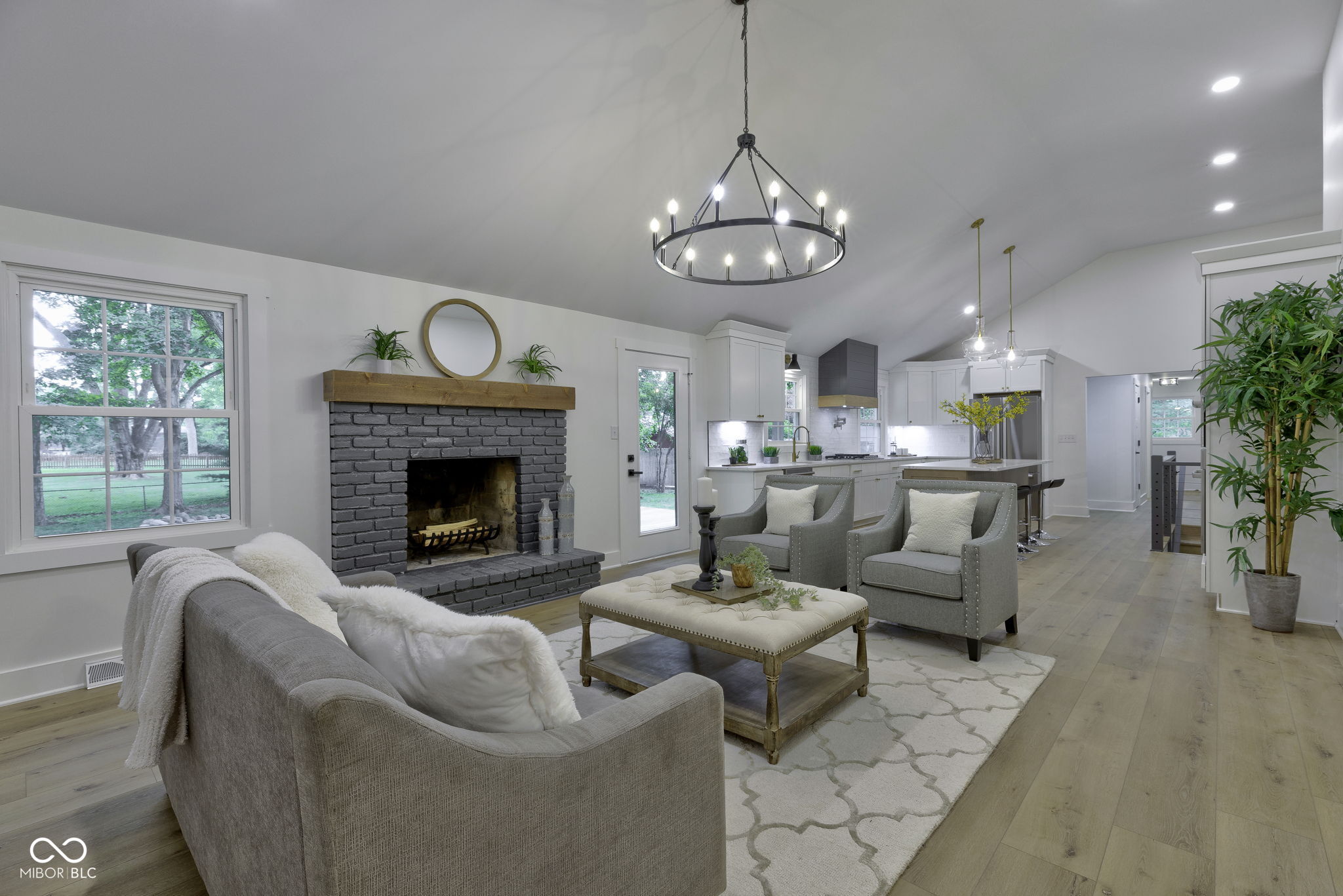 11317 Haverstick Road Carmel, IN 46033 - Photo 4 of 50 Gallery Image 4