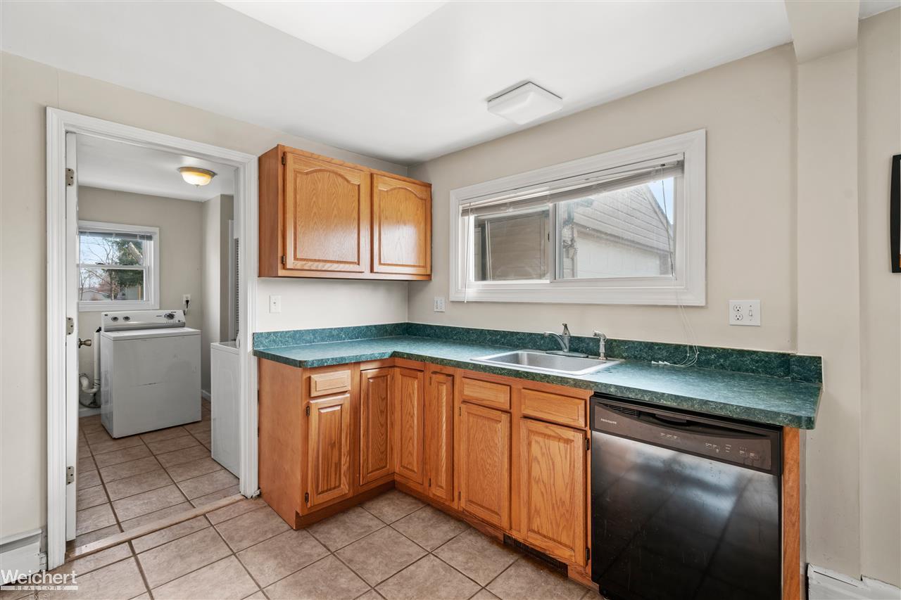 58736 Ruth Jean Washington, MI 48094 - Photo 8 of 26