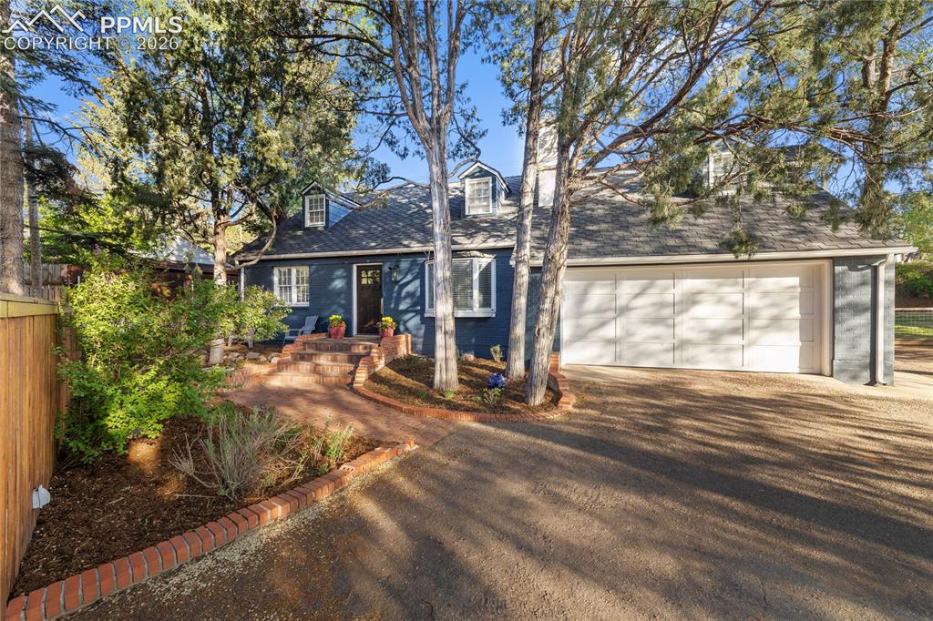 2 Cresta Road Colorado Springs, CO 80906 - Photo 1 of 35
